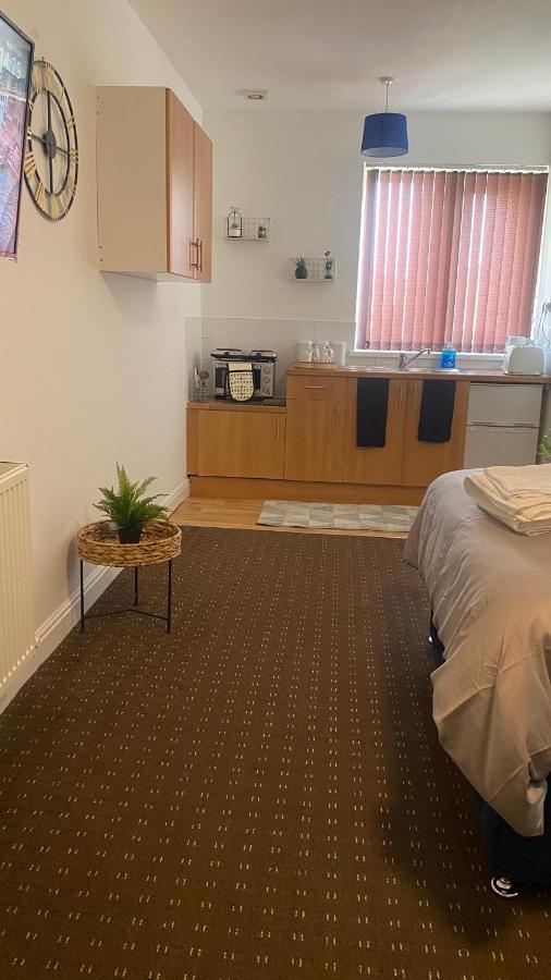 Bv Comfy Studio At Deighton Huddersfield Kültér fotó